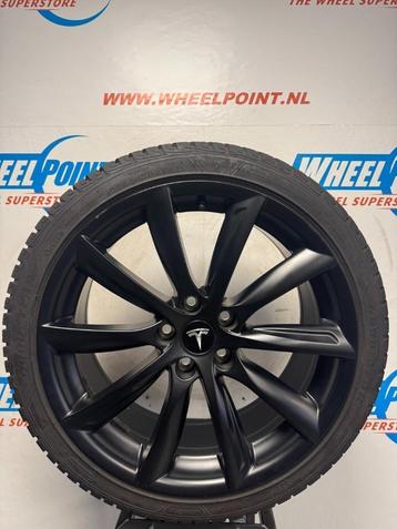 19" Monaco Velgen Tesla Model 3 5x114,3 Winterbanden Chrome beschikbaar voor biedingen
