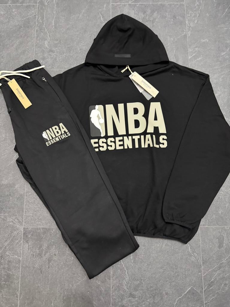 NBA Essentials trainingspak - MAAT S & M, Kleding | Heren, Sportkleding, Zwart, Ophalen of Verzenden, Zo goed als nieuw, Algemeen