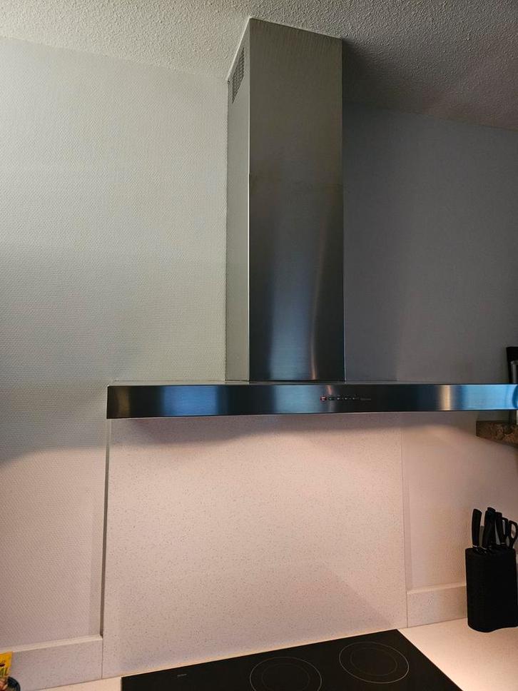 Mooie Falmec afzuigkap rvs 90, Witgoed en Apparatuur, Afzuigkappen, Gebruikt, Inbouw, Wandschouwkap, 400 tot 600 m³ per uur, Motor