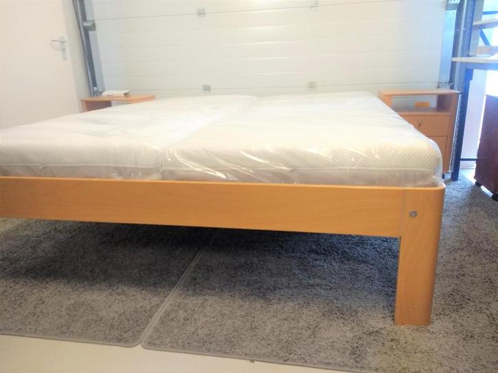 Prachtige Auping Auronde hoog model! Gratis bez/Monteren!, Huis en Inrichting, Slaapkamer | Bedden, Zo goed als nieuw, Tweepersoons