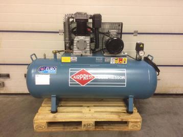 Actie Airpress K300/700 compressor 5,5pk 14 bar beschikbaar voor biedingen