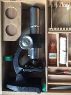 Oude microscoop in opbergdoos en toebehoren, Ophalen of Verzenden