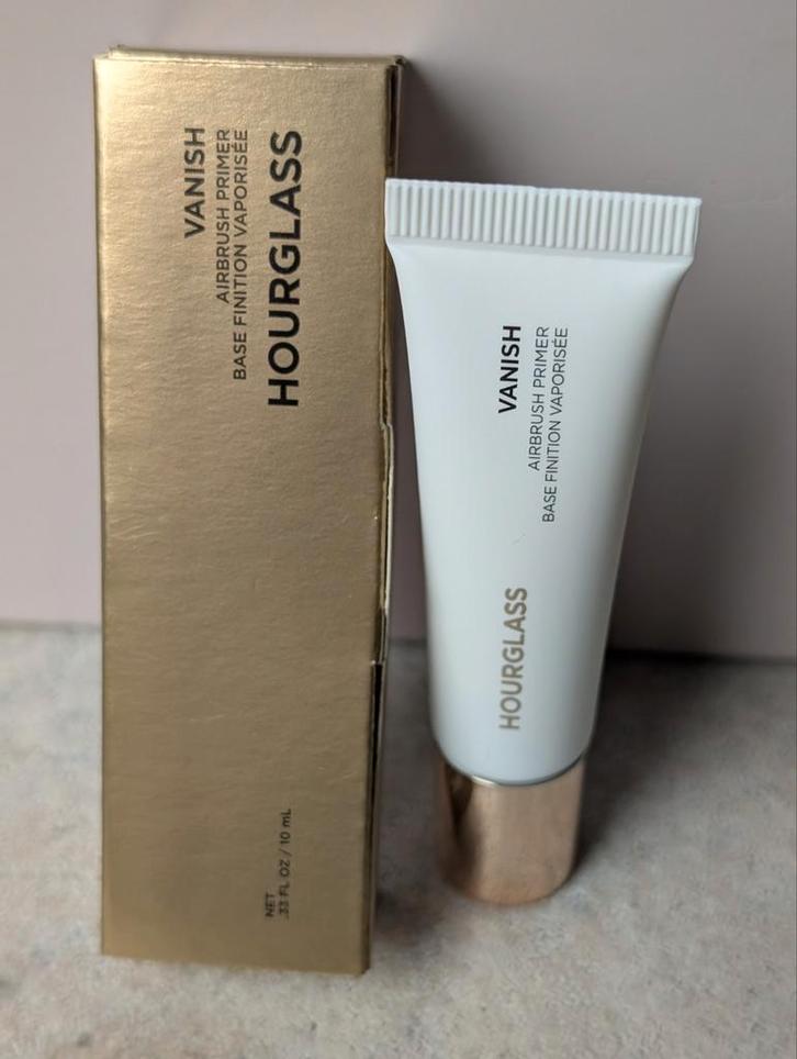 Hourglass Mini VEIL Mineral Primer 9 ml - travelsize, Sieraden, Tassen en Uiterlijk, Uiterlijk | Gezichtsverzorging, Nieuw, Gehele gezicht