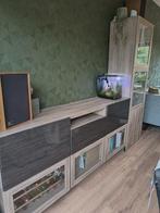 Ikea Besta kast / dressoir / tv-meubel walnootpatroon, Ophalen, 150 tot 200 cm, 25 tot 50 cm, Glas