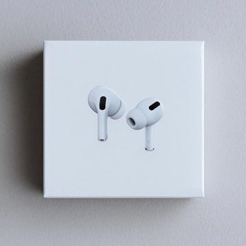 AirPods Gen 2 ongeopend MOET WEG beschikbaar voor biedingen