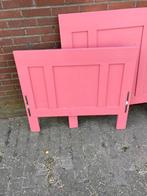 Landelijk brocant bed. Roze matrasmaat 200x90, Ophalen, 85 tot 100 cm, Gebruikt, Lattenbodem