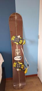 Snowboard met bindingen, Sport en Fitness, Snowboarden, Ophalen of Verzenden, Gebruikt, Board