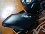 Ducati 620 sport zijkap kuipdeel rechts, Gebruikt