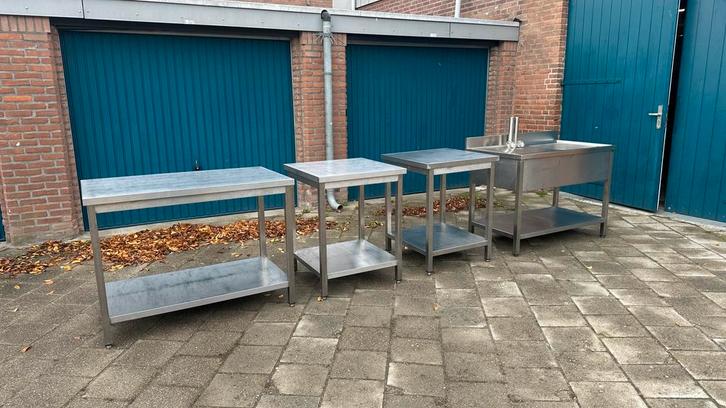 RVS werktafels + spoeltafel set - Horeca kwaliteit, Zakelijke goederen, Horeca | Keukenapparatuur, RVS Meubilair, Gebruikt, Ophalen