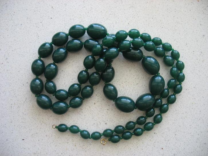 Apart *Oude Kralen Ketting Smaragd Groen* Vintage, Sieraden, Tassen en Uiterlijk, Antieke sieraden, Ketting, Overige materialen