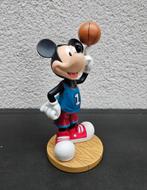 Vintage Walt Disney World Mickey Mouse basketball bobblehead, Ophalen of Verzenden, Mickey Mouse, Zo goed als nieuw, Beeldje of Figuurtje