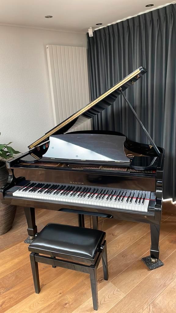 Prachtige samick vleugel (180cm), Muziek en Instrumenten, Piano's, Zo goed als nieuw, Vleugel, Zwart, Ophalen of Verzenden
