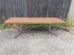 Vintage salontafel chroom poot formica houtmotief, Ophalen, 100 tot 150 cm, 50 tot 100 cm, Zo goed als nieuw