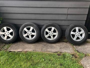 Toyota Rav4 winterbandenset, rav 4 velgen beschikbaar voor biedingen