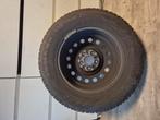 Winterbanden (4) voor Vitara S Cross met TPMS. Uniroyal., Auto-onderdelen, Banden en Velgen, Ophalen, 215 mm, 16 inch, Banden en Velgen