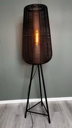 Pronto Barzio Zwarte Vloerlamp - Nieuwstaat, Huis en Inrichting, Ophalen, Zwart, Zo goed als nieuw, 50 cm of meer