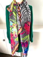 Grote zijden viscose div kleuren sjaal 120 x 135 cm CHCS, Kleding | Dames, Mutsen, Sjaals en Handschoenen, Ophalen of Verzenden