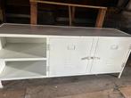 Stoere Lockerkast/ dressoir, Huis en Inrichting, Kasten | Lockerkasten, Ophalen of Verzenden, Zo goed als nieuw