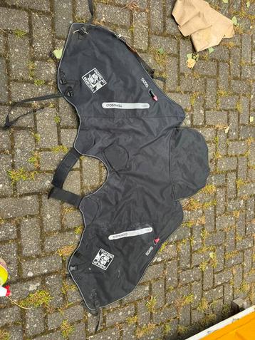 Zip beenkleed in goede staat beschikbaar voor biedingen