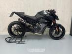 KTM 890 DUKE L QUICKSHIFTER UP/DOWN (bj 2020) A2 geschikt, 2 cilinders, Meer dan 35 kW, Naked bike, 889 cc