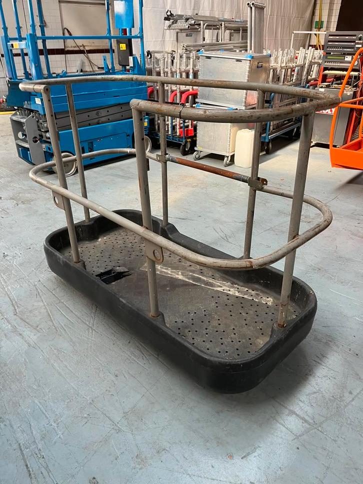 NiftyLift 17-21een losse werkbak, manbak, basket te koop!, Zakelijke goederen, Machines en Bouw | Liften, Steigers en Ladders
