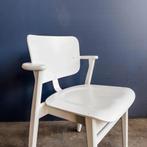 Artek - Domus stoel - wit - Nieuw, Verzenden, Nieuw, Wit, Eén