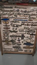 USA Emblemen Cadillac, Ford, Mopar, etc. (25+), Ophalen of Verzenden, Gebruikt, Buick