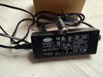 LaCie AC Adapter - Nieuwstaat, Computers en Software, Laptop-opladers, Ophalen of Verzenden, Zo goed als nieuw
