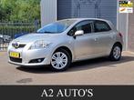Toyota Auris 1.6-16V Sol Automaat|Cruise|Airco, Auto's, Gebruikt, 4 cilinders, Startonderbreker, 1240 kg
