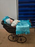 Poppenwagen met pop, Verzamelen, Poppen, Ophalen of Verzenden, Pop