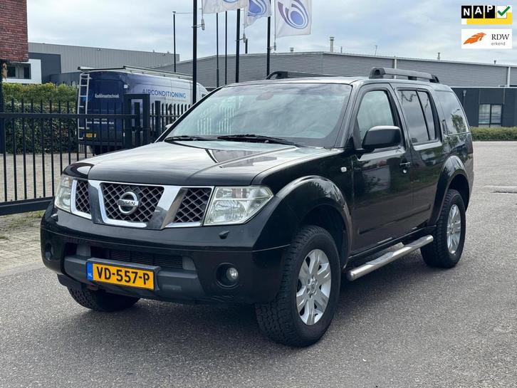 Nissan Pathfinder 2.5 SE Comfort Export, Auto's, Bestelauto's, Bedrijf, Te koop, 4x4, ABS, Airbags, Airconditioning, Centrale vergrendeling
