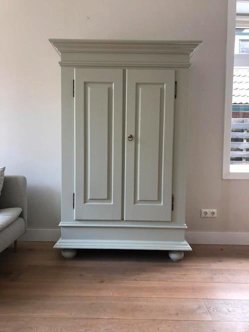 Mooie linnenkast meidenkast vintage, Huis en Inrichting, Kasten | Buffetkasten, Zo goed als nieuw, 150 tot 200 cm, 100 tot 150 cm