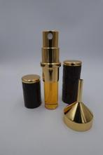 Lederen parfumverstuiver met niche parfum AMOURANT EDP 5ml, Verzamelen, Parfumverzamelingen, Nieuw, Toebehoren, Gevuld, Verzenden