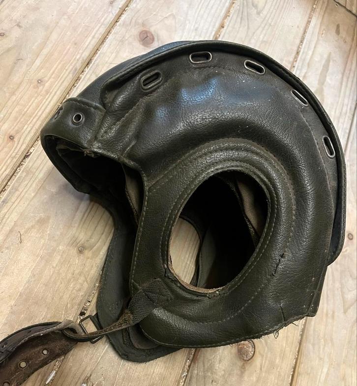 Franse Tankhelm - Vintage Militaria, Verzamelen, Militaria | Algemeen, Landmacht, Helm of Baret, Overige gebieden, Verzenden