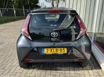 Toyota Aygo 1.0 VVT-i x-play | CRUISE | CAMERA | AIRCO |, Voorwielaandrijving, Euro 5, Gebruikt, 4 stoelen