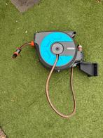 Gardena Wandslangenbox/tuinslang 15m - Tuinslanghaspel, Ophalen of Verzenden, Zo goed als nieuw, Tuinslanghaspel