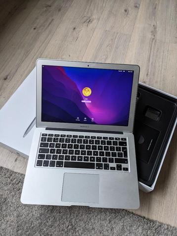 Macbook Air 2017 i5/8gb/256gb/€140 beschikbaar voor biedingen
