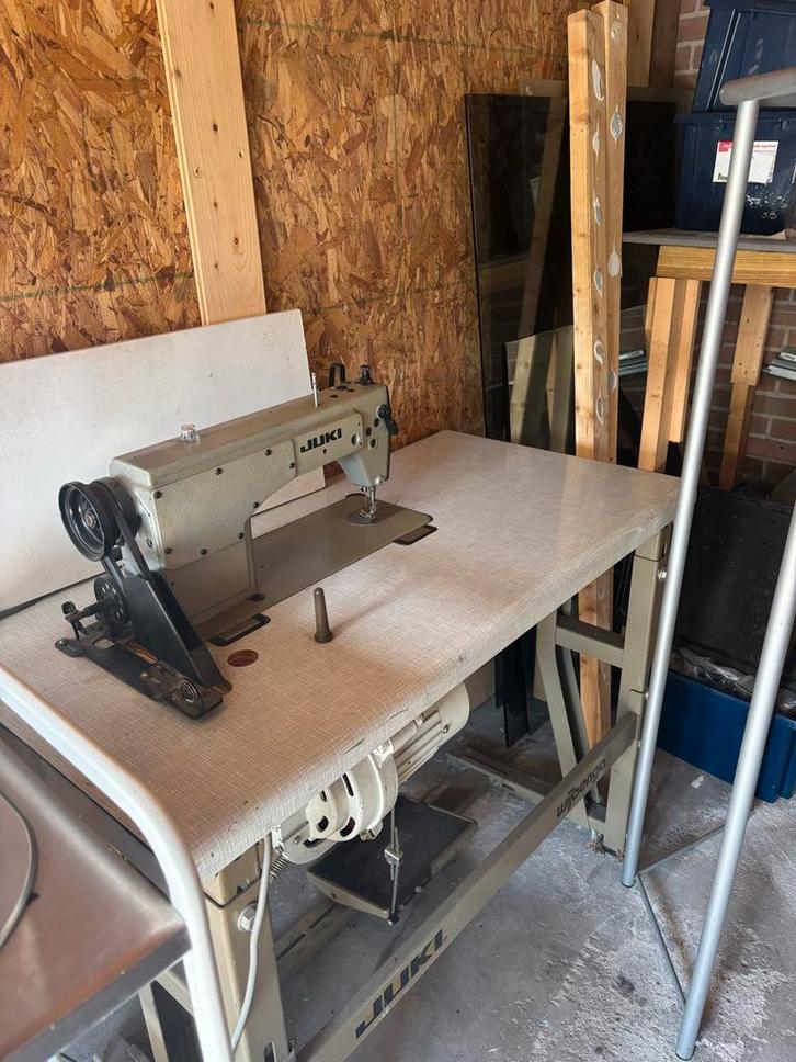 Industriële Naaimachines - Juki + Extra Machine, Antiek en Kunst, Antiek | Naaimachines, Ophalen