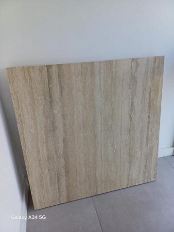 Travertin Blok 100x100cm beschikbaar voor biedingen