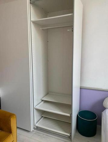 Twee Ikea uitschuifbare schoenrekken voor Pax kast