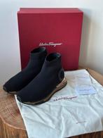 Salvatore Ferragamo Sneakers Maat 39, Ophalen of Verzenden, Zo goed als nieuw, Zwart, Sneakers of Gympen