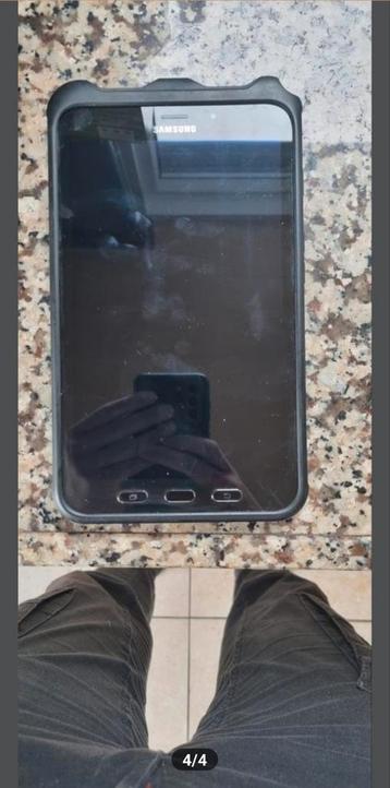 Mooie samsung tablet, zeer weinig gebruikt beschikbaar voor biedingen
