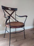 Mooie vintage houten stoel, Huis en Inrichting, Stoelen, Riet of Rotan, Vintage, Bruin, Zo goed als nieuw