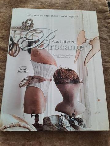 Prachtig brocante boek. beschikbaar voor biedingen