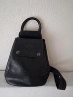 Paola klein zwart leren rugtasje, Sieraden, Tassen en Uiterlijk, Overige merken, Gebruikt, Minder dan 30 cm, Ophalen of Verzenden