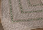 Tafelkleed geborduurd beiersbont beige 73 x 66, Verzenden, Nieuw, Rechthoek
