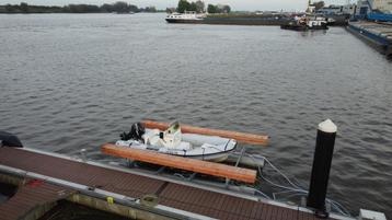 Duurzame Bootlift  | 500 tot 5000 kg | snelle levering beschikbaar voor biedingen