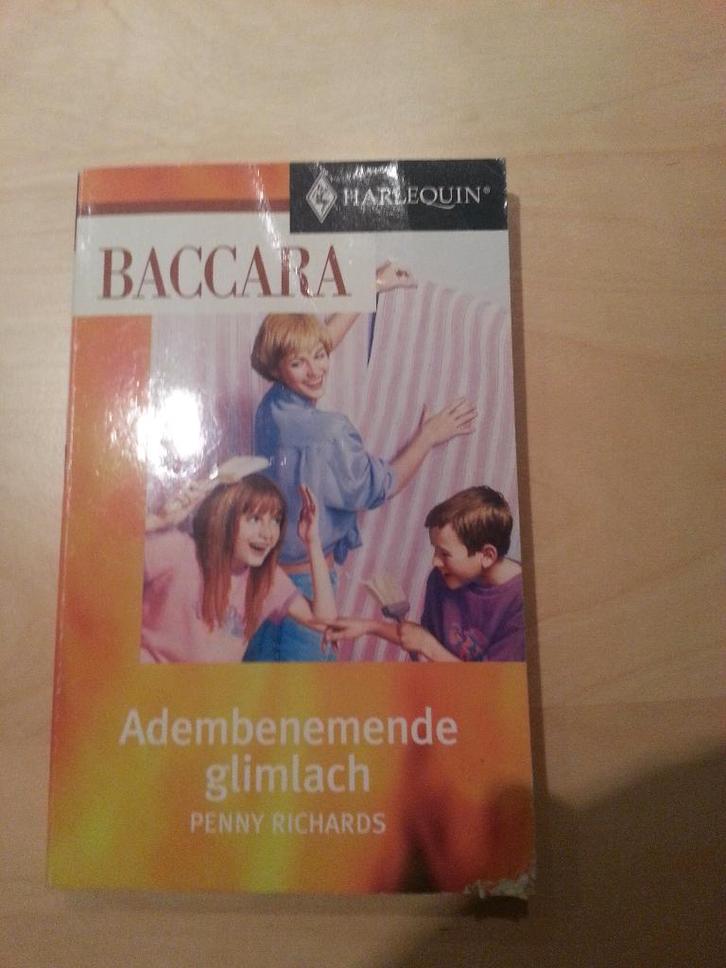 PENNY RICHARDS - adembenemende glimlach, Boeken, Romans, Zo goed als nieuw, Ophalen of Verzenden