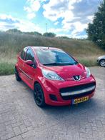 Peugeot 107 1.0 12V 5DR 2011 Rood NIEUWE APK, Voorwielaandrijving, 4 stoelen, 68 pk, Origineel Nederlands