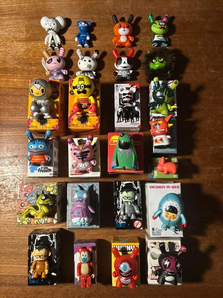 25 designer toys, Verzamelen, Poppetjes en Figuurtjes, Ophalen of Verzenden